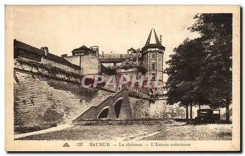 Cartes postales Saumur Le Chateau L Entree Exterieure