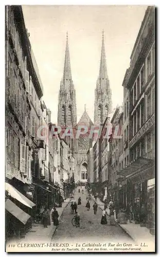 Cartes postales Clermont Ferrand La Cathedrale et Rue des Gras