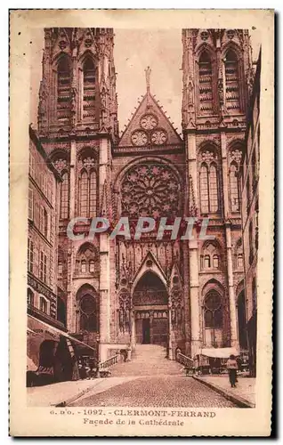 Cartes postales Clermont Ferrand Facade De La Cathedrale