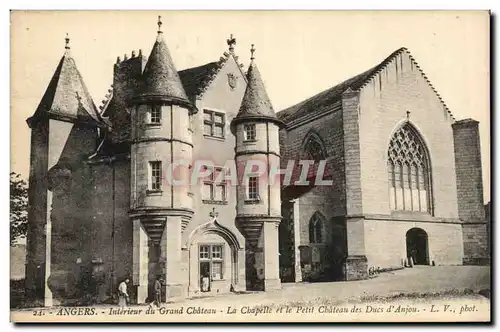 Cartes postales Angers Interieur du Grand Chateau La Chapelle et le Petit chateau des ducs d Anjou