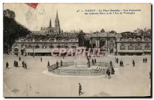 Cartes postales Nancy La Place Stanislas Vue d ensemble des Galeries Here et de l Arc de TRiomphe