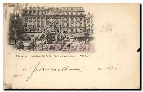 Cartes postales Lyon La Fontaine Bartholdi place des Terreaux