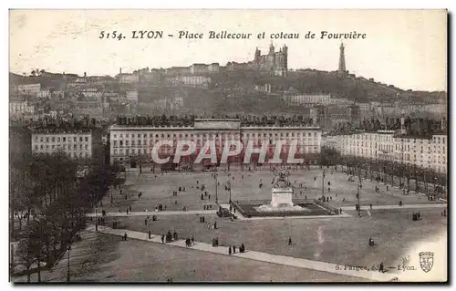 Ansichtskarte AK Lyon Place Bellecour et Coteau de Fourviere