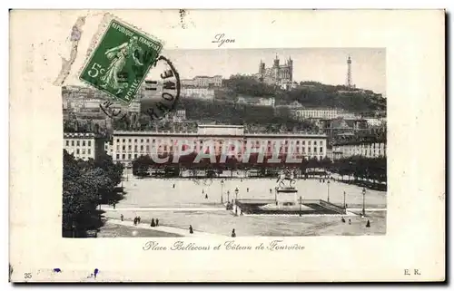 Ansichtskarte AK Lyon Place Bellecour et coteau de Fourviere