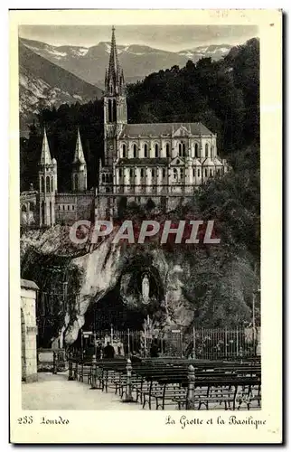 Cartes postales Lourdes La Grolle Et La Basilique
