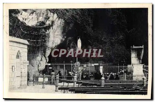 Cartes postales Lourdes La grotte
