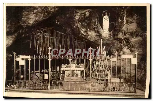 Cartes postales Lourdes La Grotte Miraculeuse