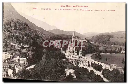 Cartes postales Lourdes Vue Plongeante sur La basilique et chemin du calvaire