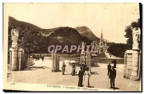 Cartes postales Lourdes Entree De L esplanade