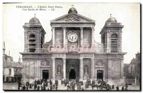 Cartes postales Versailles L Eglise Notre Dame Une Sortie de Messe