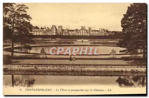 Ansichtskarte AK Palais de Fontainebleau Le Tibre et perspective sur le chateau