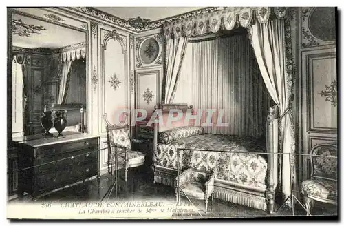 Ansichtskarte AK Chateau de Fontainebleau Le Palais La Chambre a Coucher de Mme de Maintenon