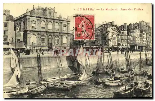 Cartes postales Le Havre Le Musee Et L Anse des Pilotes Bateaux