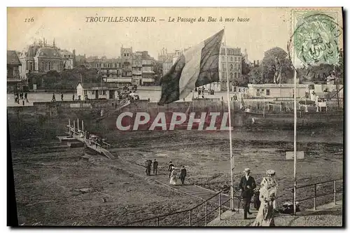 Ansichtskarte AK Trouville Sur Mer Le Passge du Bac a Mer Basse