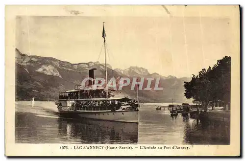 Ansichtskarte AK Lac d Annecy L Arrivee au Port d Annecy Bateau