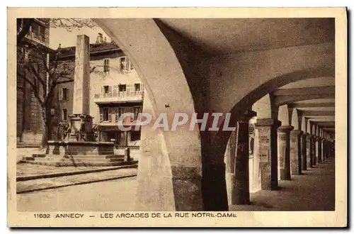 Cartes postales Annecy Les Arcades De La Rue Notre Dame