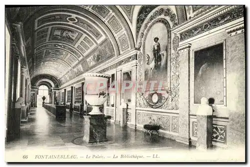 Ansichtskarte AK Fontainebleau Le Palais La Bibliotheque