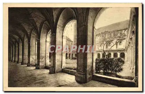 Ansichtskarte AK Caen Le Lycee Malherbe Ancienne abbaye aux hommes le cloitre