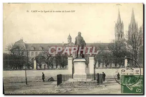 Ansichtskarte AK Caen Le Lycee et la Statue de Louis XIV