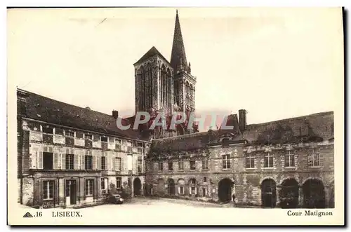 Cartes postales Lisieux Cour Matignon