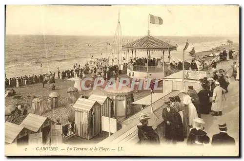 Cartes postales Cabourg La Terrasse et La Plage