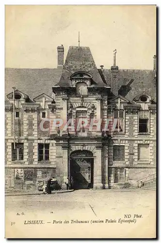 Cartes postales Lisieux Porte des Tribunaux Ancien palais episcopal