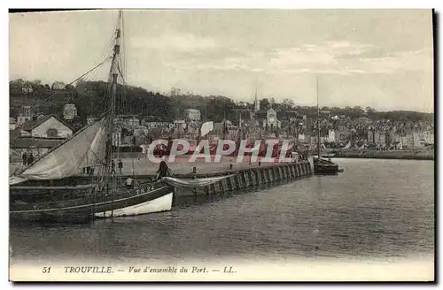 Cartes postales Trouville Vue d ensemble Du Port Bateau