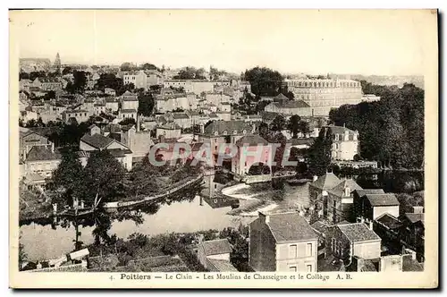 Ansichtskarte AK Poitiers Le Clain Les Moulins de Chassaigne et le College