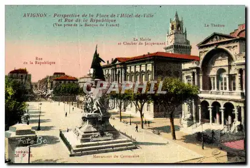 Ansichtskarte AK Avignon Perspective de la Place de L Hotel de Ville et rue de la Republique