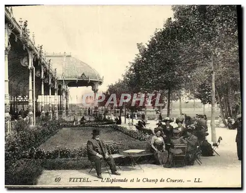 Cartes postales Vittel L Esplande Et Le Champ de Courses