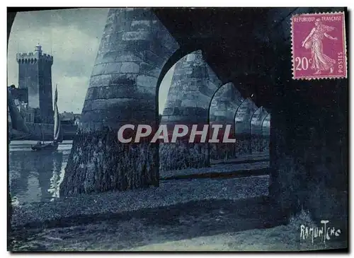 Cartes postales Les Sables D Olonne Etude de la Tour d Arunel Sous Les Jettes Du Port