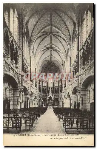 Ansichtskarte AK Niort Interieur de l Eglise Saint Etienne