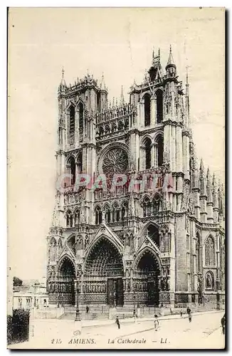 Cartes postales Amiens La Cathedrale