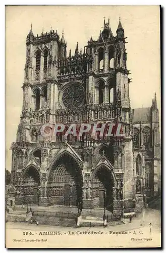 Cartes postales Amiens Le Cathedrale Facade