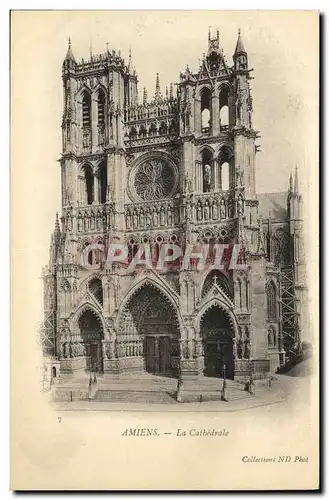 Cartes postales Amiens La Cathedrale