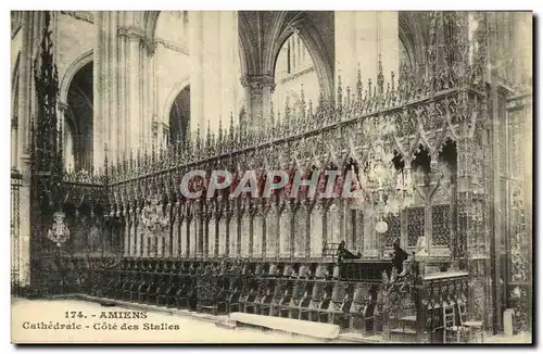 Ansichtskarte AK Amiens Cathedrale Cote Des Stalles