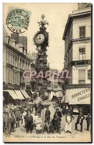 Cartes postales Amiens L Horloge et La Rue des Vergeaux