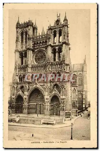 Cartes postales Amiens Cathedrale La Facade