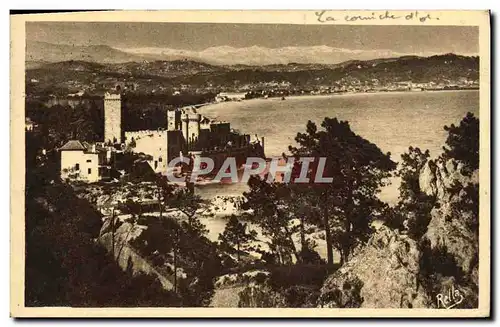 Cartes postales La Corniche d or Le chateau de la Napoule et la chaine des Alpes