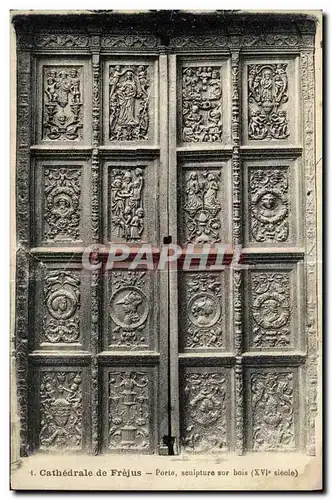 Cartes postales Frejus Cathedrale Porte sculpture sur bois 16eme