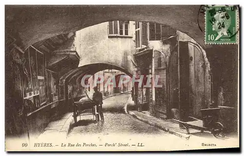 Cartes postales Hyeres La Rue des Porches