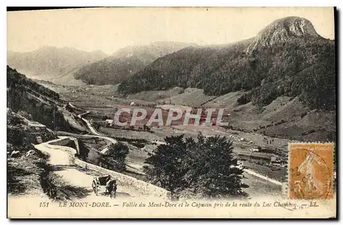 Cartes postales Le Mont Dore Vallee Du Mont Dore Et Le Capucin Pris de la Route du lac Chambon