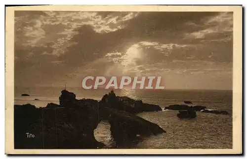 Ansichtskarte AK Biarritz La Roche Percee Et Le Rocher de la Vierge