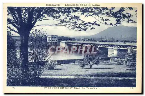 Cartes postales Hendaye Les Bords De La Bidassoa et le pont international du tramway