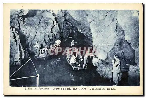 Ansichtskarte AK Les Pyreness Grottes de Betharram Debarcadere du Lac