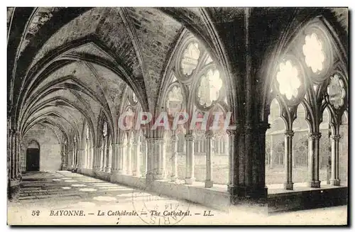 Cartes postales Bayonne La Cathedrale