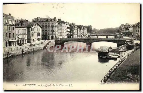 Ansichtskarte AK Bayonne Les Quais de la Nive