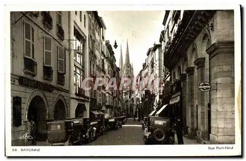 Cartes postales Bayonne Rue Port Neuf