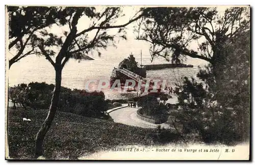 Cartes postales Biarritz Rochers de la Vierge et sa Jetee