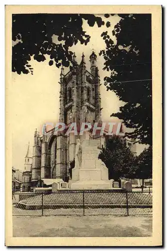 Ansichtskarte AK Auvergne Ambert Eglise saint Jean Classe Comme Monument Historique